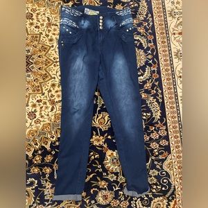 Super cute y2k high-waisted dark blue skinny jeans